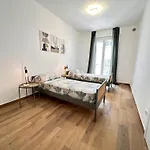 Apartman L&r - Ristrutturato, Wi-fi, Vicino Stazione E Pista Ciclabile - Casa Rosamare *