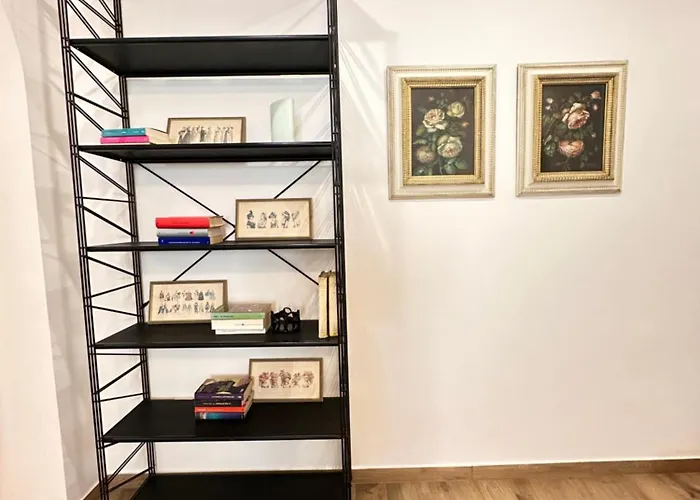 L&R - Appartamento Centrale Ristrutturato, Wi-Fi, Vicino Alla Stazione E Alla Pista Ciclabile - Casa Rosamare * Sanremo